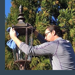 We Clean Outdoor Lamps Too!